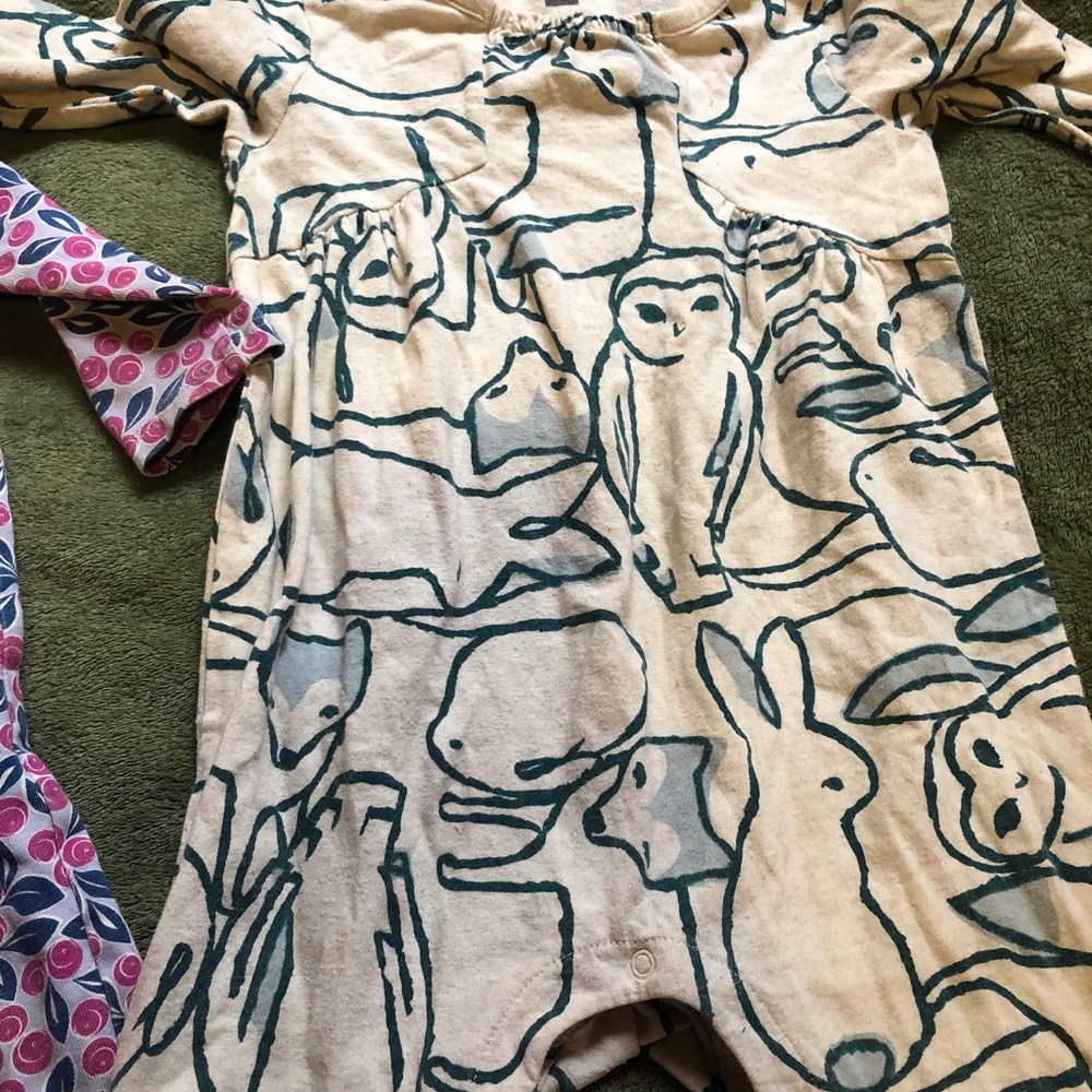 Tea Rompers - Picture 4 of 7